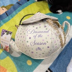 Bridgerton Teapot Bag